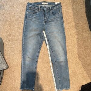 Blue Levi’s 721 Jeans